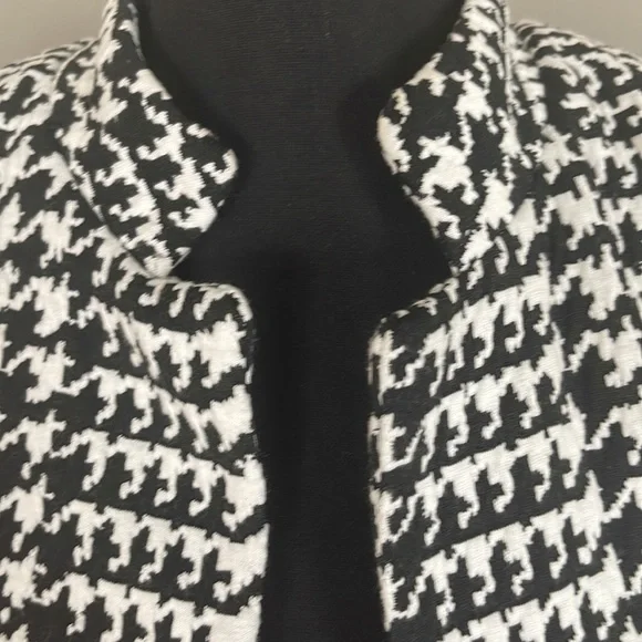 Jacket - Picture 5 of 7